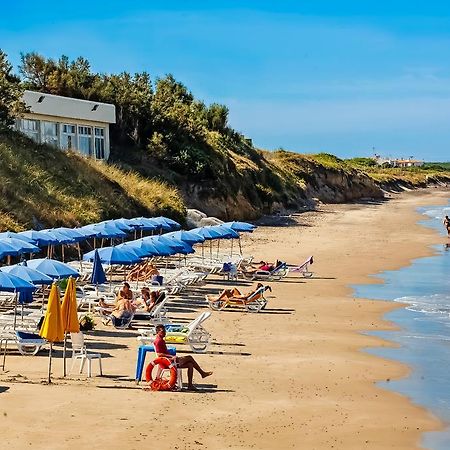La Plage Noire Resort Marina di Sorso Luaran gambar