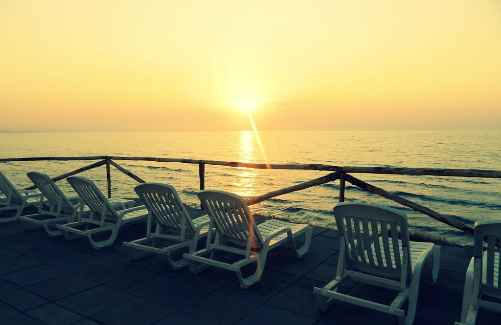 La Plage Noire Resort Marina di Sorso Luaran gambar