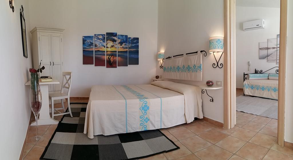 La Plage Noire Resort Marina di Sorso Luaran gambar