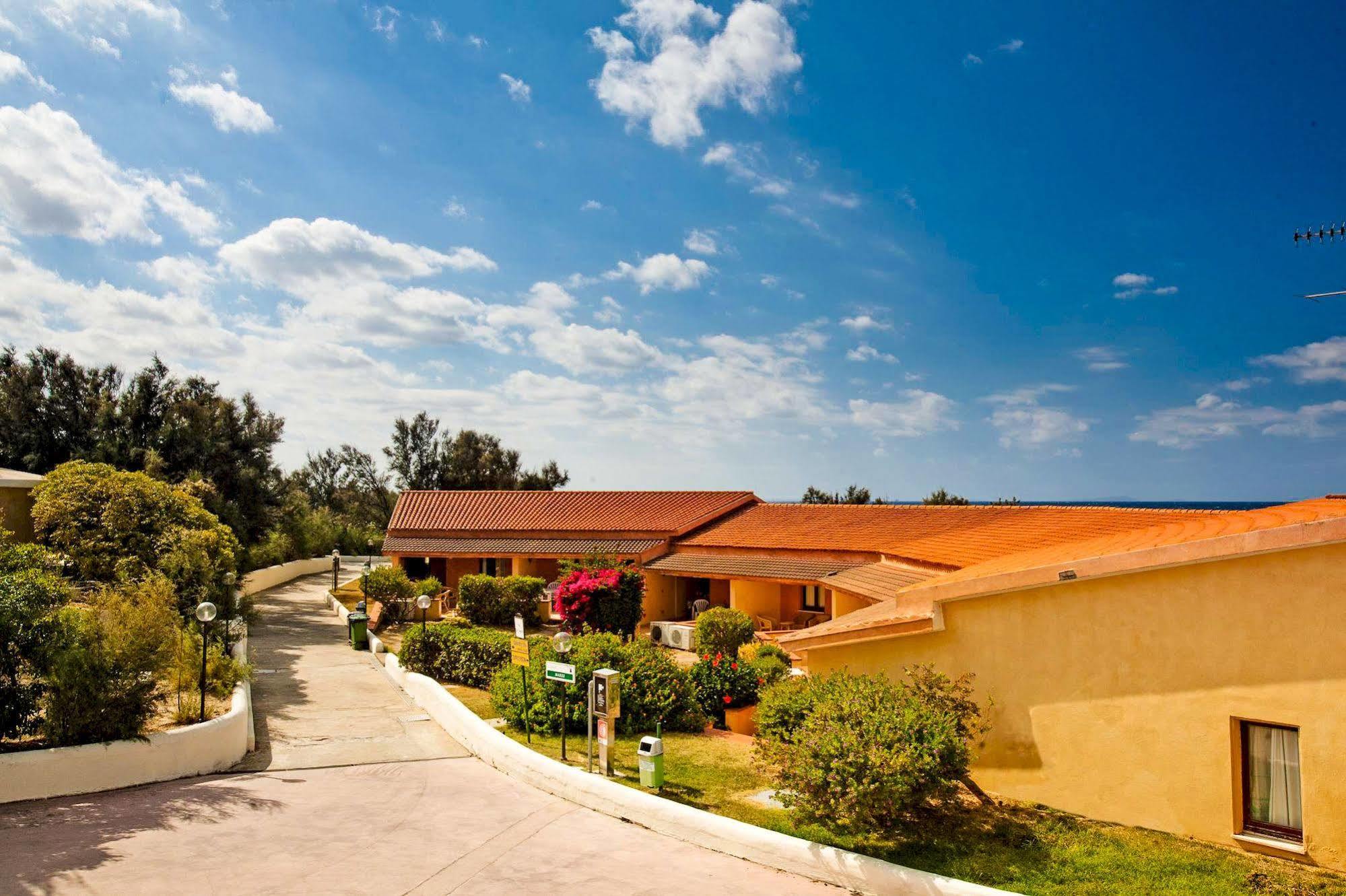 La Plage Noire Resort Marina di Sorso Luaran gambar
