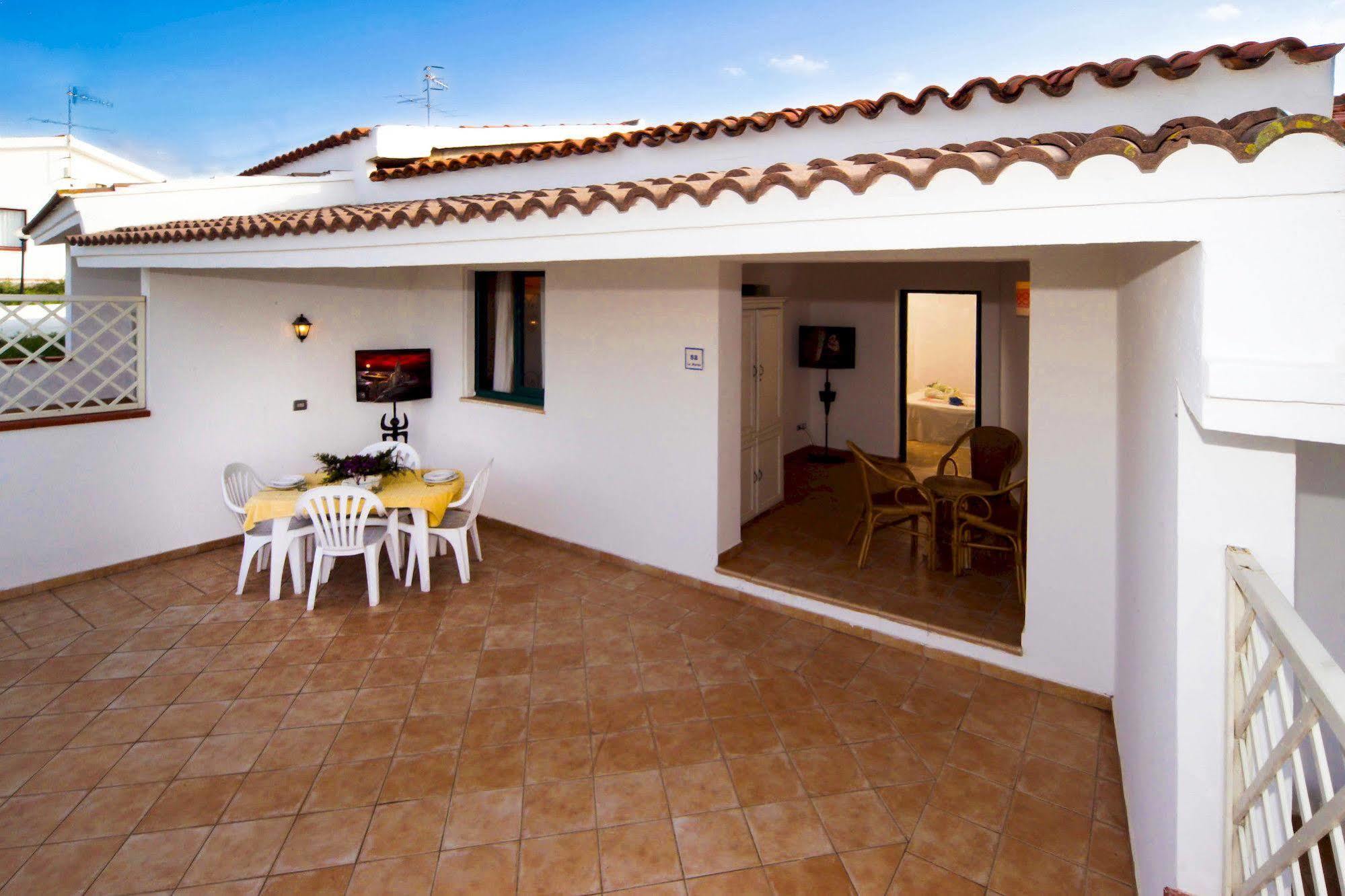La Plage Noire Resort Marina di Sorso Luaran gambar